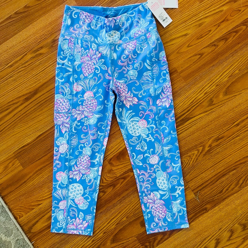 NWT womens medium Lilly Pulitzer luxletic leggings